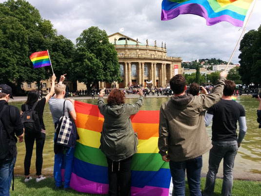 Unsere erste Teilnahme gegen die sogenannte Demo für Alle in Stuttgart