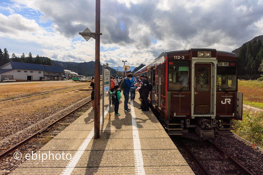 只見駅