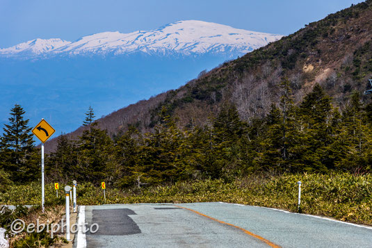 月山
