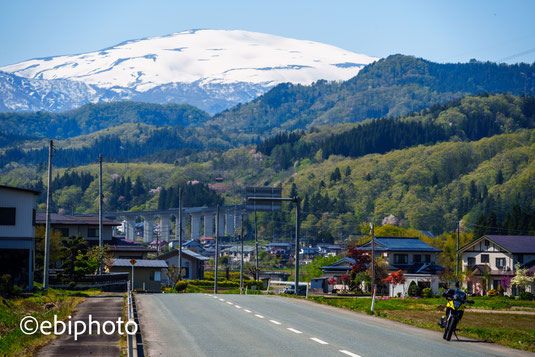 月山