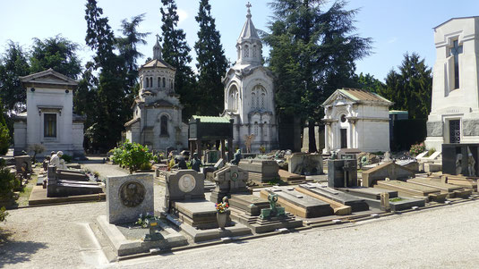 Cimitero Monumentale Mailand Friedhof Bestatter Fischer Grabtempel Gräber Gruften 
