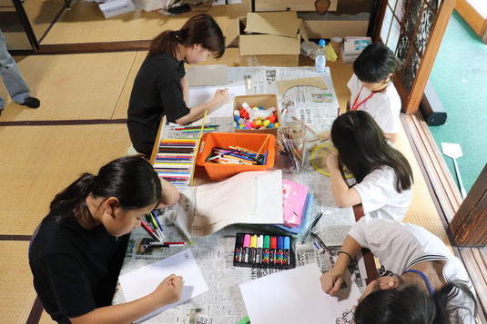 「もうひとつの学校をつくろう」活動風景