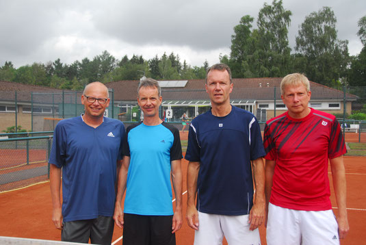 Herren 50 - Konkurrenz: die Halbfinalisten:  Per Bartz  / TV Schwedeneck (4.), Bernd Schröder / Este 06 - HH (3.); Hauke Schröder / TC Mürwik (1.)und Olaf Seemann / TC Wankendorf (2.)