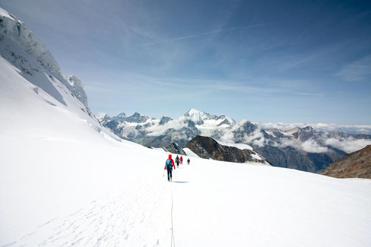 Abstieg auf dem Hohlaubgletscher