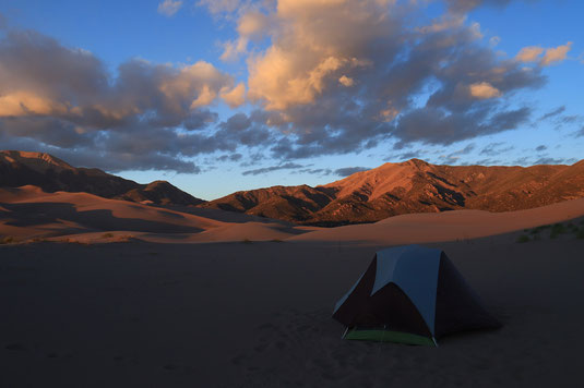 Backcountry camping at Great Sand Dunes National Park, Colorado Roadtrip USA, adventure