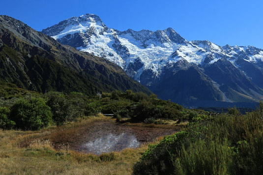 Red Tarns, hiking trails Mount Cook National Park, tarns, lakes, hiking trails, New Zealand sights, mountains