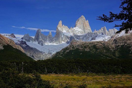 Ascent Laguna de Los Tres, hardest day hike in Patagonia, hiking Patagonia, Laguna de Los Tres