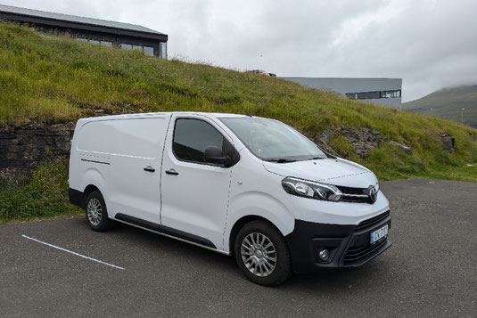 Miet-Van Färöer-Inseln, Vanlife, Regen, Norden, nicht isoliert, Mietwagen Färöer-Inseln