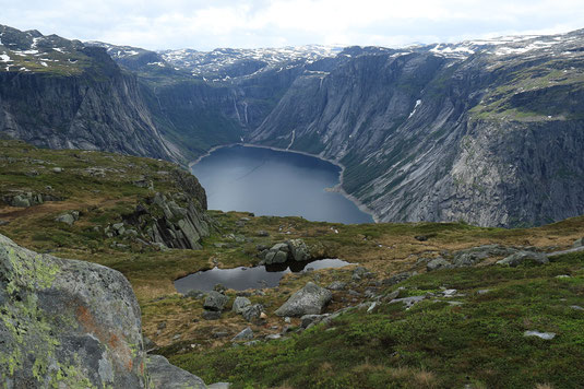 Hike Trolltunga Norway, camping, outdooe adventures Scandinavia