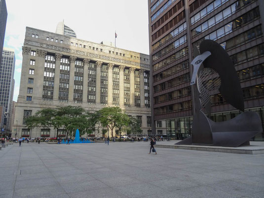 Die Daley Plaza.