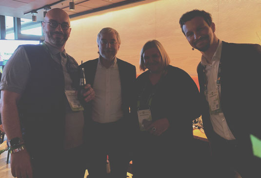 Markus Stelzmann, Gerald Hüther, Kerstin Heuer bei der XING New Work Experience in der Elbphilharmonie Hamburg, Futurepreneur