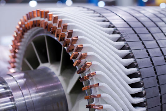 Rund 30 Tonnen Kupfer werden in der größten Windkraftturbine der Welt inklusive Infrastruktur verbaut. Foto: djd/Deutsches Kupferinstitut/Getty Images/Vesna Andjic