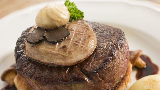 Beef filet with foie gras and truffle shavings