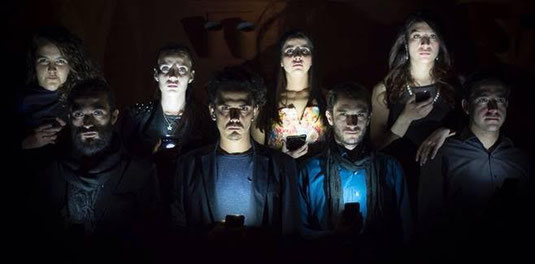 La compañía de teatro “El clan” presenta su nueva producción “Vidas al borde”