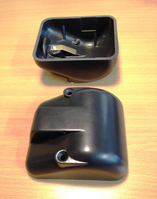 C7 - EMROX magneto cover     CHF 36.00
