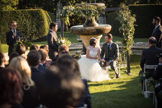 mariage laïque ; wedding celebrant, officiant de cérémonie laïque