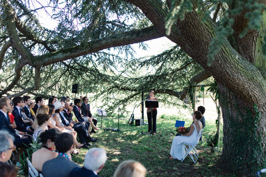 mariage laïque ; wedding celebrant, officiant de cérémonie laïque