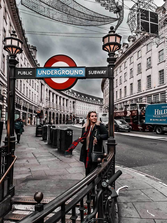 Zu sehen ist der berühmte Piccadilly Circus London