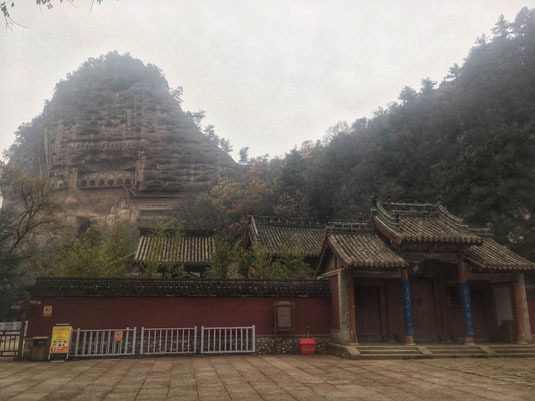This is the entrance gate to the Maiji Shan Grottos.