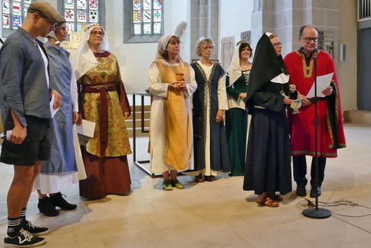 Mittelalter-Gottesdienst in der Stiftskirche - 1000 Jahre Stiftskirche
