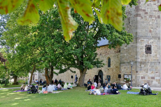 Familienkirche mit Begrüßung Lilly Saalfeld als BFD-lerin