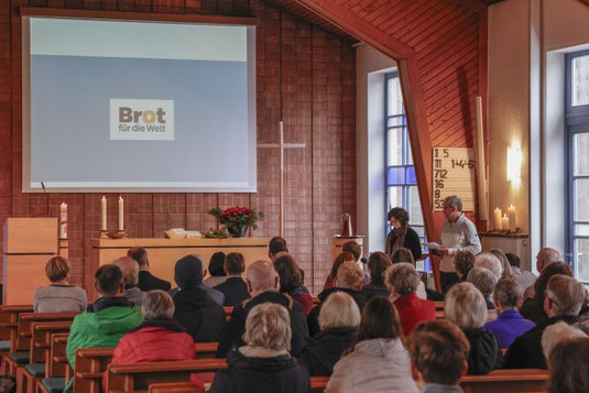 Kirchenvorstand Verabschiedung und Einführung KV & Aktion "Brot für die Welt"