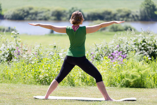 Postnatal | YOGA in der Rückbildung Cornelia Sitte | YOGA erleben