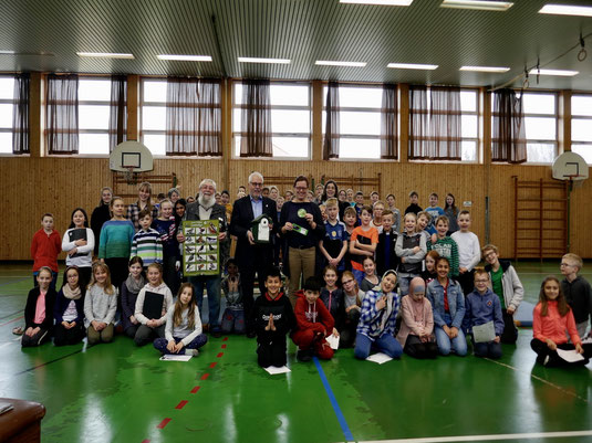 Die fleißigen Sammler der Grundschule Kleinlangheim (Foto: GS Kleinlangheim)