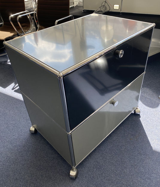 USM Rollregal 2nd Hand mittelgrau und graphitschwarz
