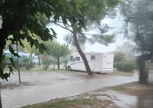 Et oui il pleut sur Mèze