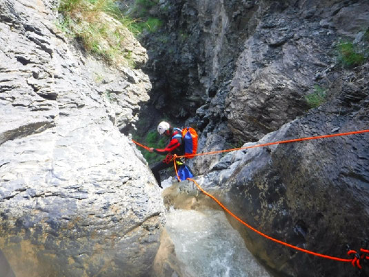 canyoning stage alpes du sud