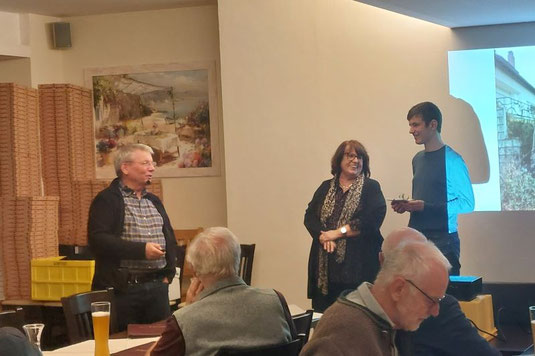 Preisverleihung (v.l.n.r. Pit Brützel, Ursula Wiegand, Emil Schmid-Egger) (Foto: Jana Selzer)