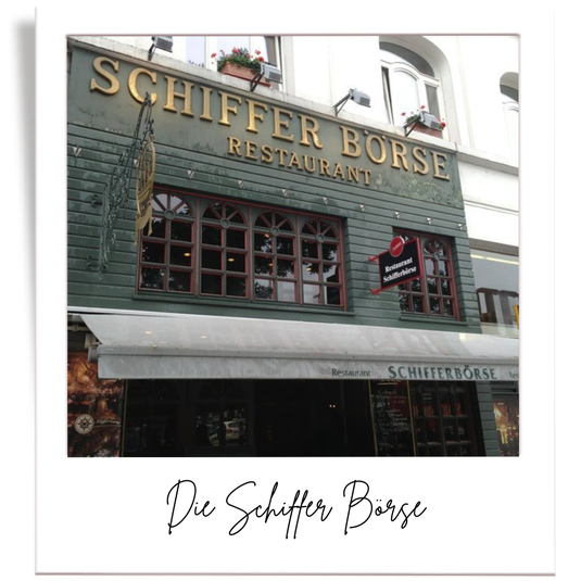 Kiez-Kapitän Touren auf der Reeperbahn – Beatles-Touren und Stadtführungen durch St. Pauli und Hamburg. Die Kiez-kapitän Reeperbahn & Beatles Kieztour.