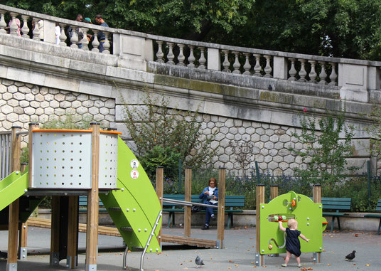 Paris Playground Sacre-coeur