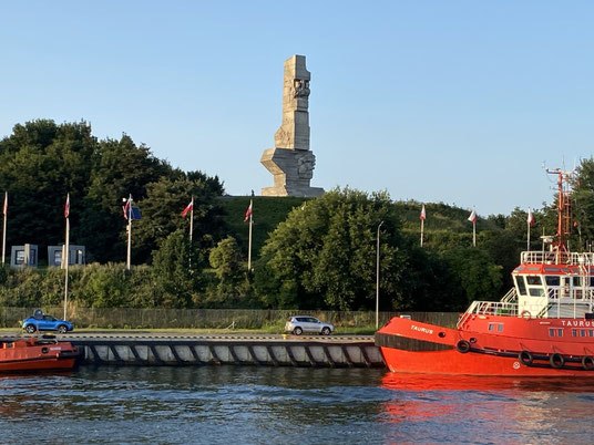 Danzig, Denkmal, Westerplatte, Hafenrundfahrt, Schifffahrt