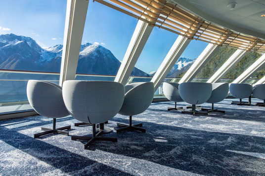 Hablikk Bar & Lounge ©Havila Voyages
