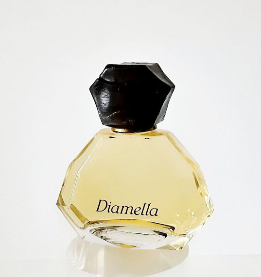DIAMELLA - EAU DE TOILETTE 15 ML, PRESENTEE SANS BOÎTE