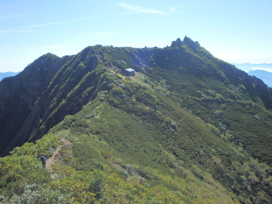 権現岳　登山　ガイド　ツアー　青年小屋