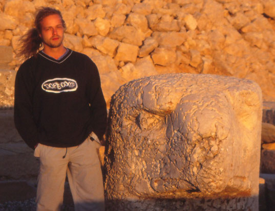 ABENDSTIMMUNG AM NEMRUT DAGI ... ADLERKOPF (GÖTTERBOTE)