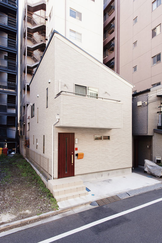 片流れ屋根がおしゃれな外観