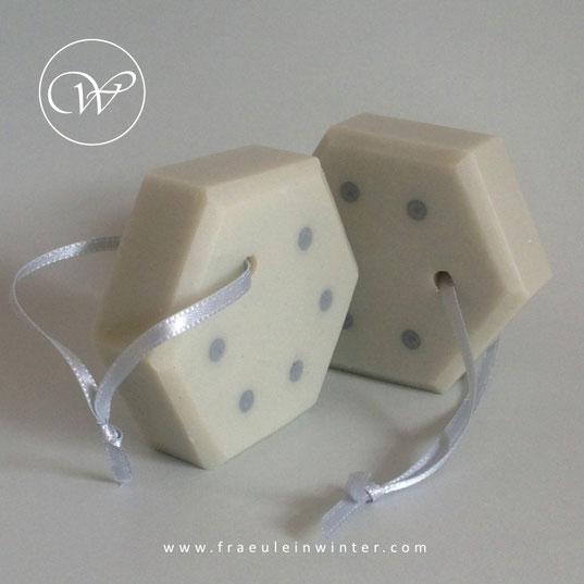 Polka dots - Handmade soap by Fräulein Winter