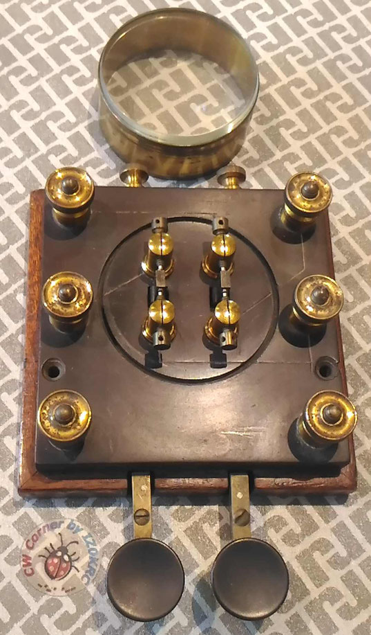 Submarine GPO key, used in the Franch submarine cable stations