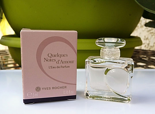 QUELQUES NOTES D'AMOUR : L'EAU DE PARFUM 5 ML