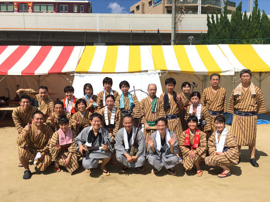 演奏後に「はい、ゴーヤー!」