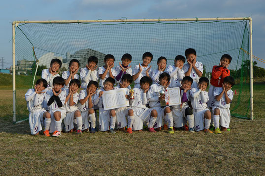 羽衣招待スカイウォーターカップ １年生大会 羽衣一サッカークラブを応援するホームページ