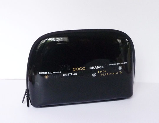 CHANEL - TROUSSE VERNIE NOIR