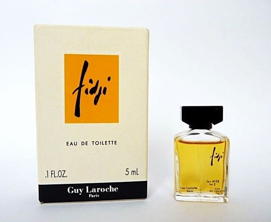 FIDJI - MINIATURE EAU DE TOILETTE 5 ML : BOÎTE PLUS RECENTE, CONTENANCE INDIQUEE SUR MINIATURE ET BOÎTE