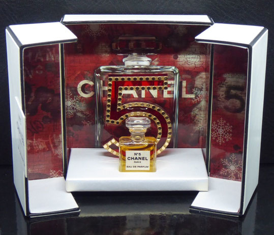 NOËL 2015 - PRESENTATION SPECIALE N° 5 EAU DE PARFUM