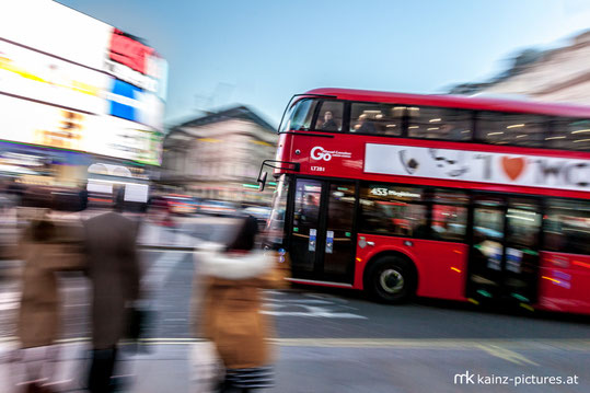 Mitzieher Picadilly, Canon 5D Mark II, 16mm, ISO 400, 1/13 bei f11