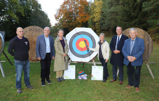 Foto v.l.n.r: Daniel Berndt,Roland Frötschner, Katja Neujahr, Maren Unger, Rico Anton, Heinrich Kohl (Foto: Fachstelle Ehrenamt – Erik Gläser)